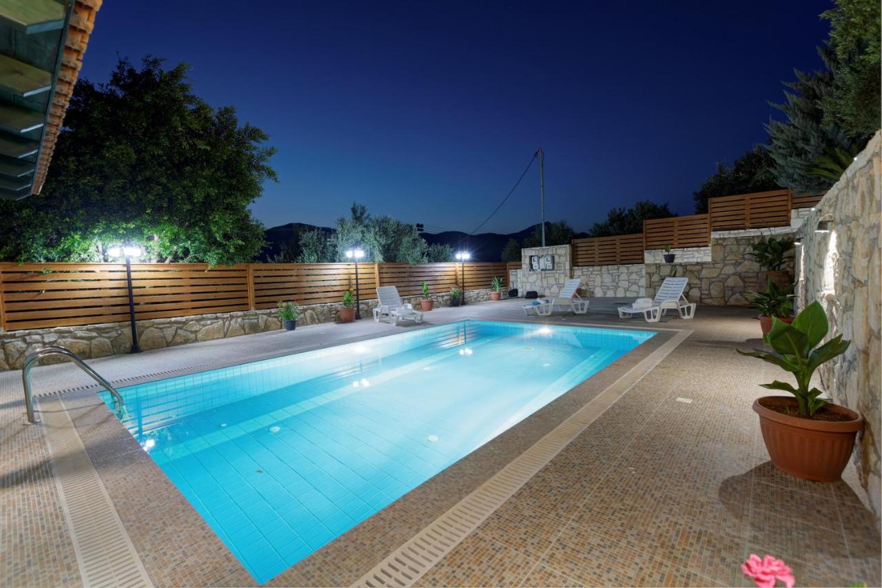 Marakis Villas Kavrokhorion Exterior photo