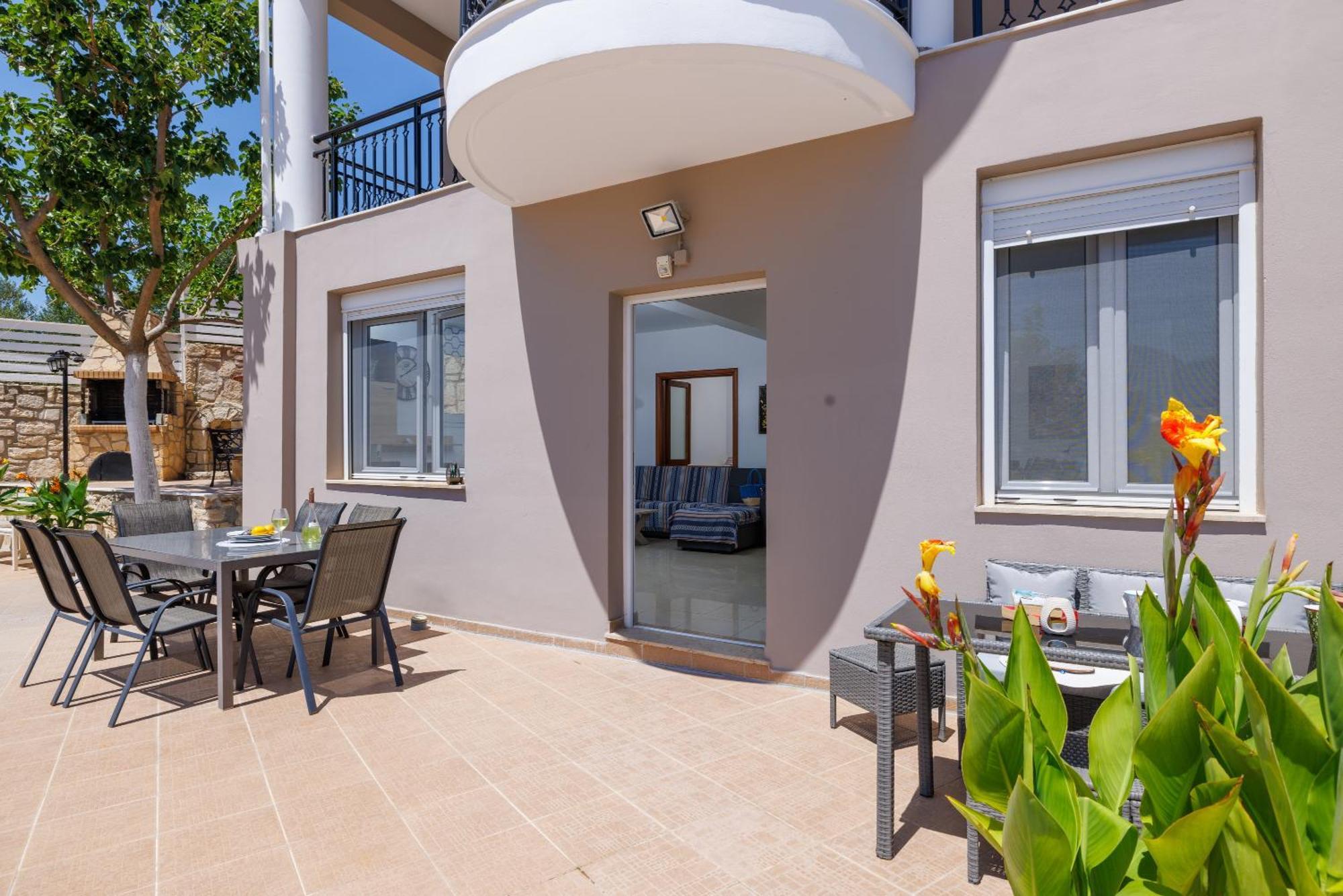 Marakis Villas Kavrokhorion Exterior photo